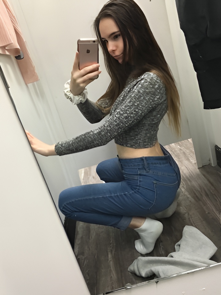 Нелли привлекальеная девушка из Радужный цена от 2000 руб